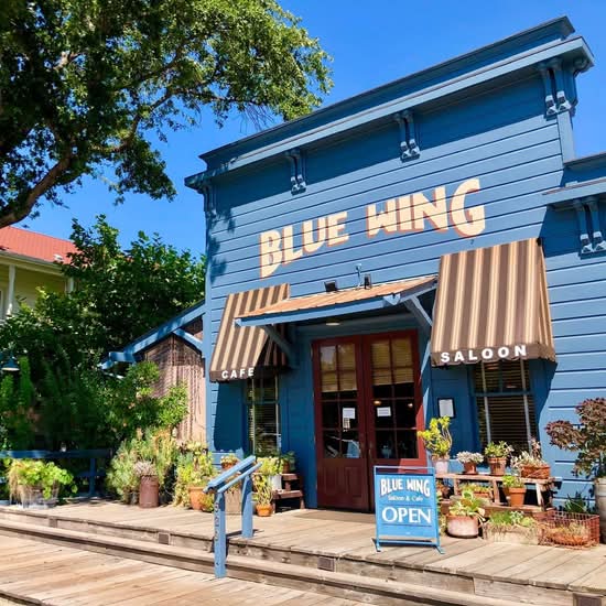 Blue Wing Saloon Restaurant - Tallman Hotel