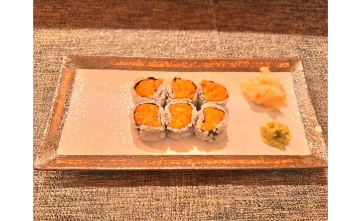 Spicy Salmon Roll