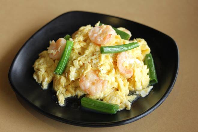 24. Shrimp Scrambled Egg Rice 蛋炒蝦仁飯