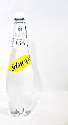 Schweppes Slimline Tonic Water 1 L.