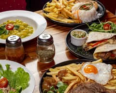 Loquissima Restobar (San Antonio)
