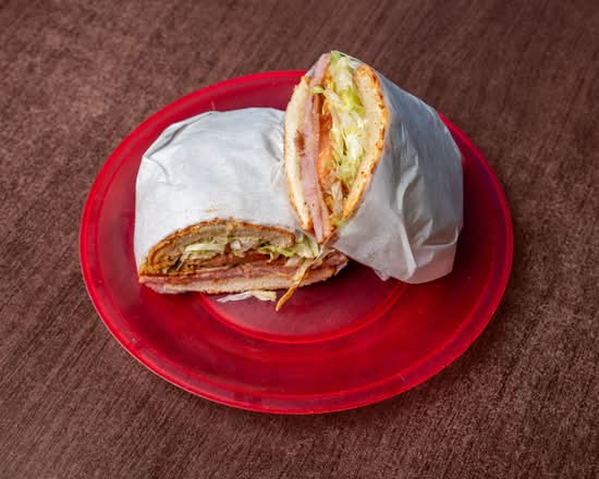 La Misma Taqueria (15 East Beach Street)