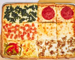 Liscio's Bakery (557 N Main St)