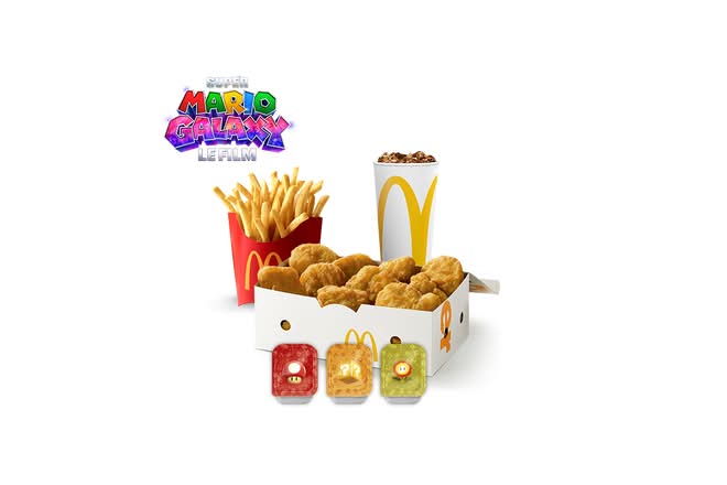 20 CHICKEN McNUGGETS™ SAUCES POWER-UP