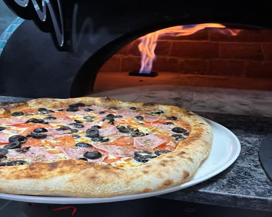 Renapoles Pizzeria (Santiago)