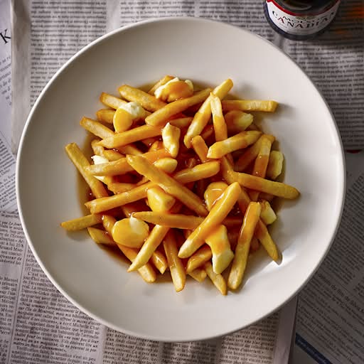 Poutine traditionnelle (régulière) / Traditional Poutine (Regular)