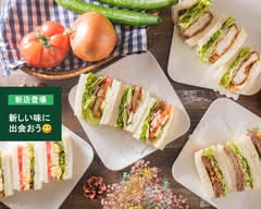 手作りパンのお店ホットクロス 南堀江本店