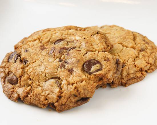 Triple Chocolate Chunk Deluxe Cookie