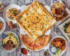 La Famiglia Ristorante & Pizzeria Maplewood
