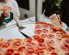 Al's Pizza (Riverside)