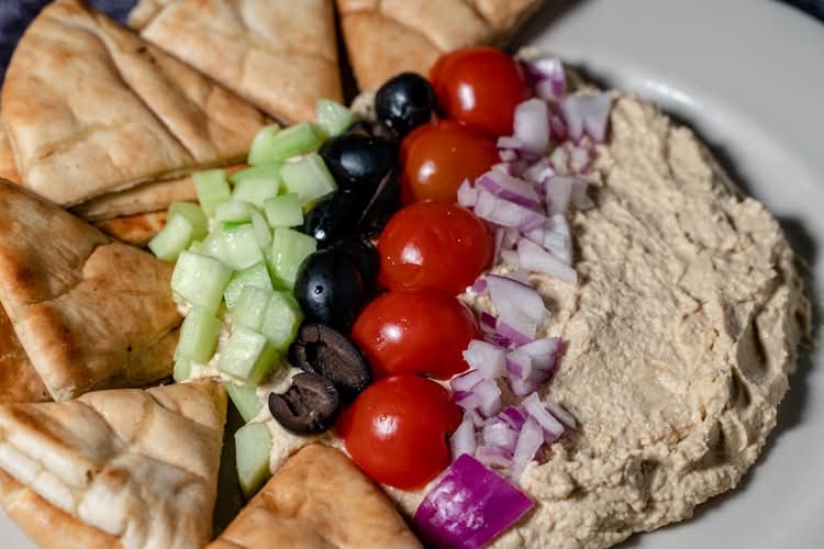Hummus Plate