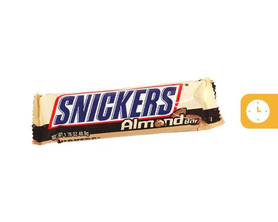 CHOCOLATE SNICKERS ALMOND 49