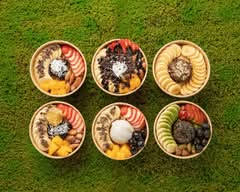 【アサイーボウル専門店】saúde 梅田店
