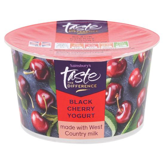 Sainsbury's West Country Black Cherry Yogurt,  Taste the Difference 150g