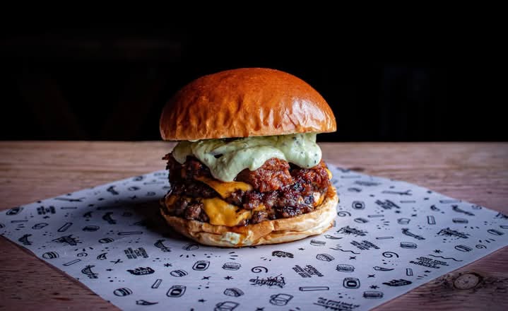 Born Slippy incl. free side