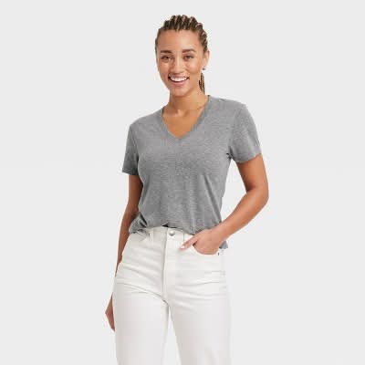 Universal Thread Short Sleeve V-Neck T-Shirt, Women, L, Heather Gray