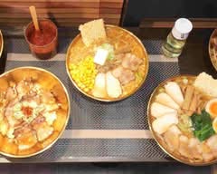 夕焼けラーメン 神田東京　市原五井店