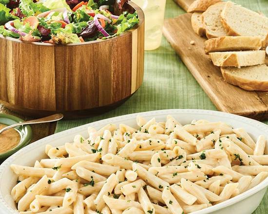 Family Bundle Penne Alfredo