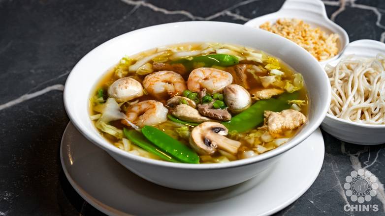 Sizzling Rice Noodle Soup