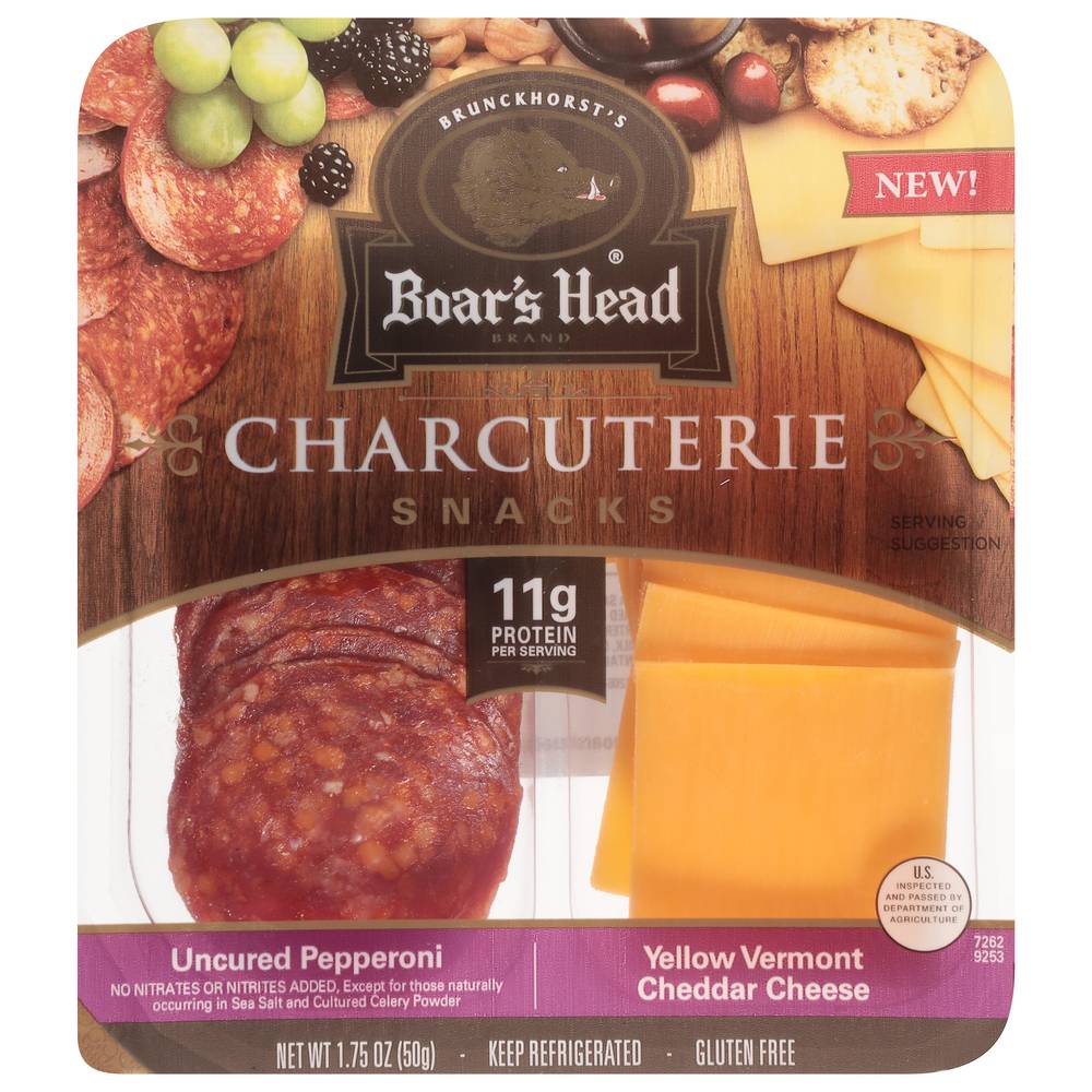 Boar's Head Uncured Pepperoni Vermont Cheddar Snack Tray