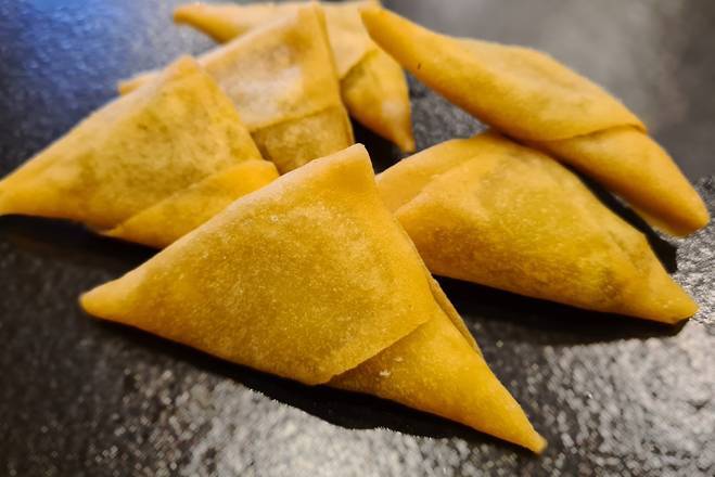 Deep Fried Samosa (V) (8 pcs)