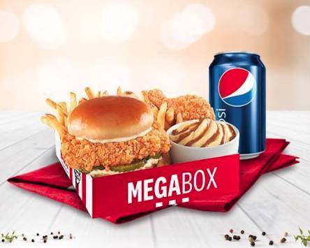 MegaBox Ke Tiras Burger + Pollo.