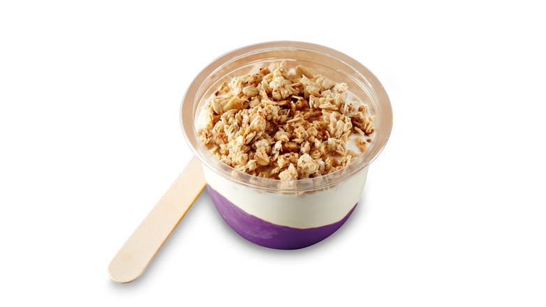 Berry Yoghurt Crunch Pot