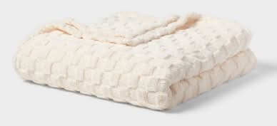 Room Essentials Checkered Jacquard Plush Blanket, Queen, Ivory