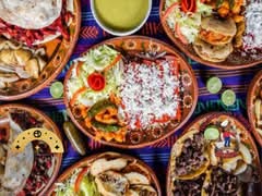 Hamburguesas y Antojos "Rulas"
