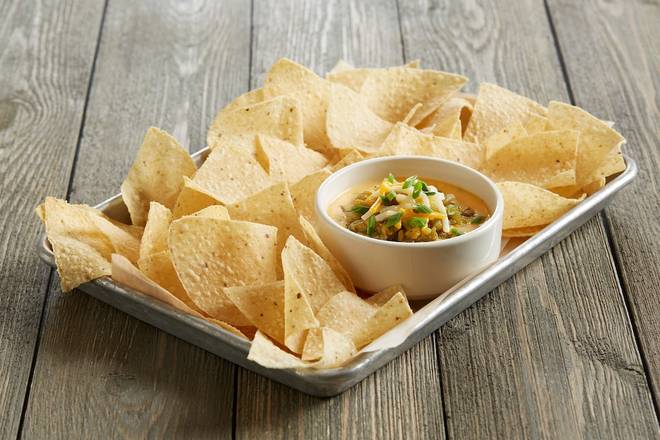 Sriracha Queso Dip With Seared Hatch Chiles