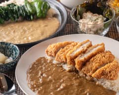 カレー工房　白と黒