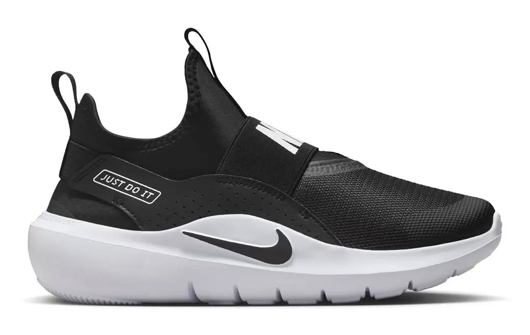 Nike Flex Runner 4 Slip-On Sneaker - Kids' (Black/White Medium - 5.5 Youth)