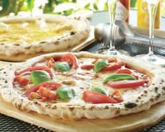 グランデアミーコ