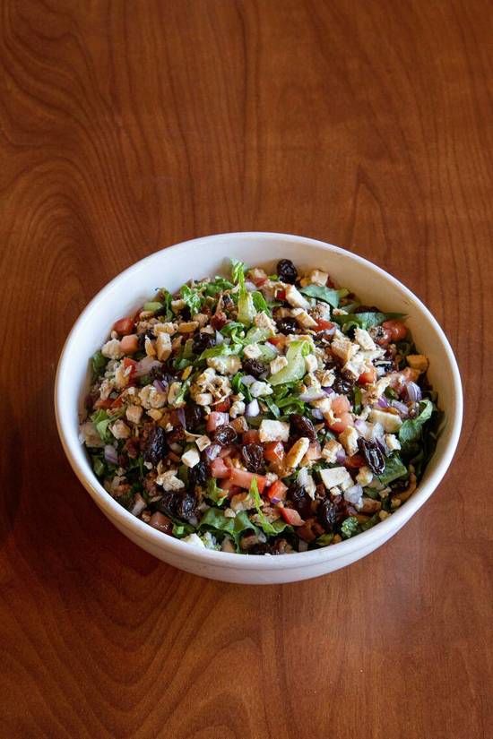 Pollo Chopped Salad