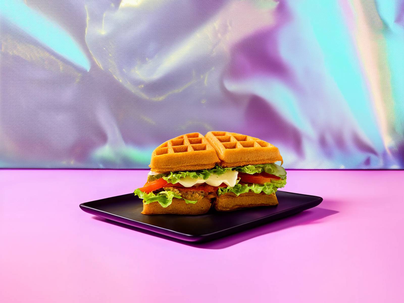 🍔 🥩 Veggie Waffle Burger 🥩 🍔
