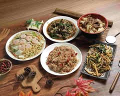 朋有心食堂 炒飯 炒麵 丼飯