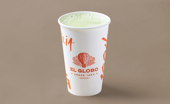 Matcha con Chocolate Blanco 16 oz