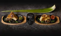 El De Oro: Burritos Dorados (615 N. Western Avenue)