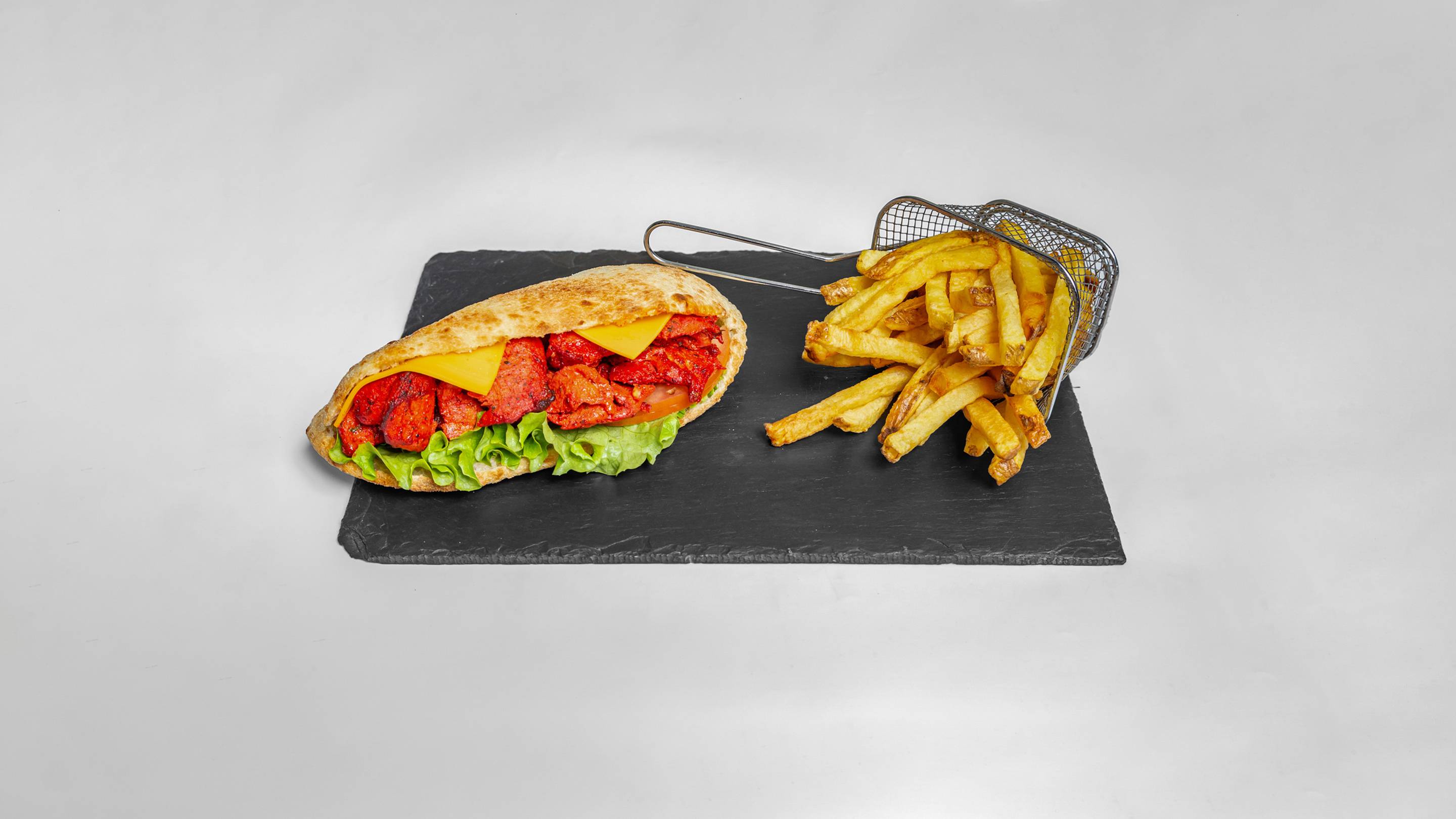 Malin Tandoori ❤️ + 🍟