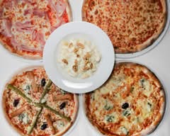 Pizzería Dolomiti (Calle Ramón y Cajal 1)