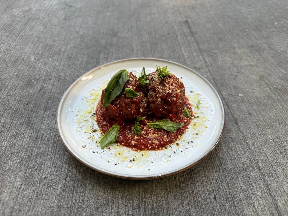 MEATBALLS IN MARINARA