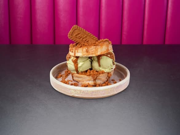Pistachio Cronut