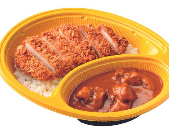 バターチキンカレー（とんかつのせ） Butter chicken curry (with pork cutlet and rice) lunch box
