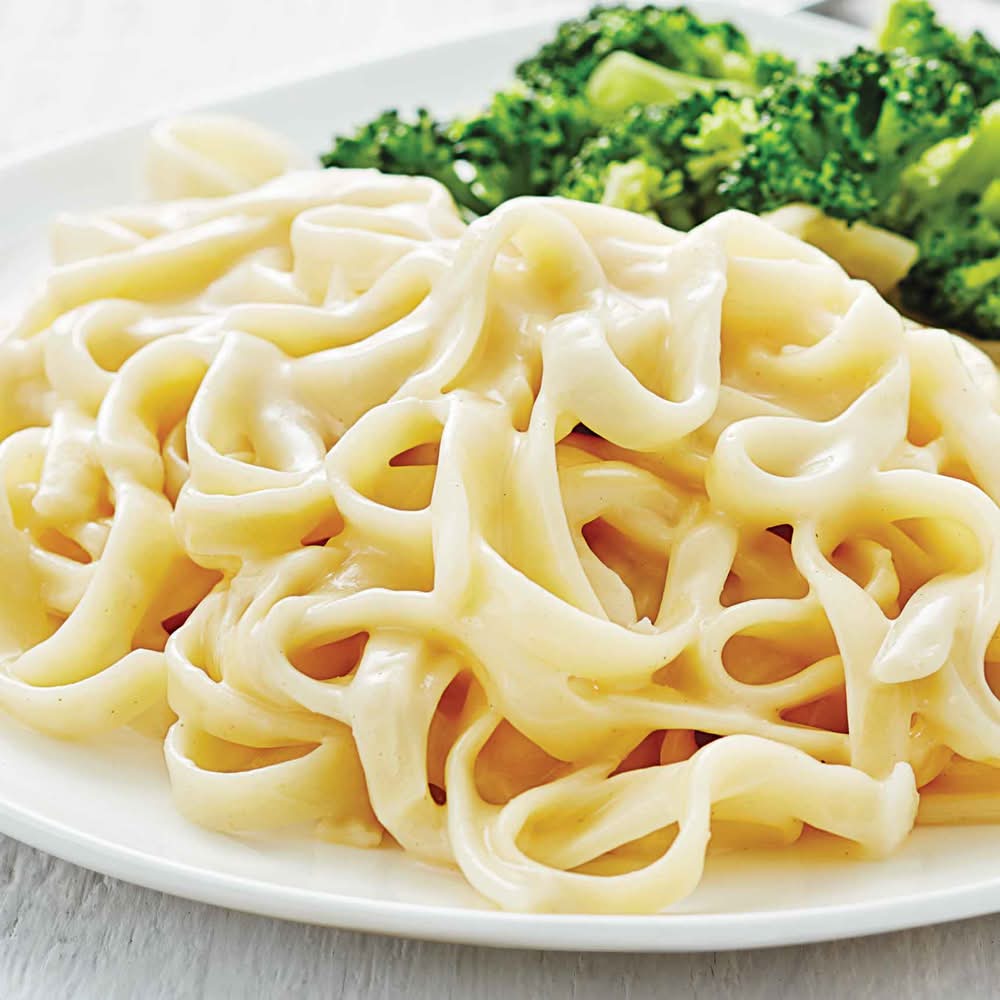 M&M Food Market Fettuccini Alfredo Pasta (300 g)