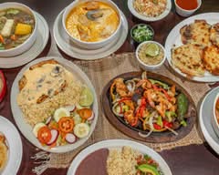 Lirios Restaurant (919 W Pioneer Dr)