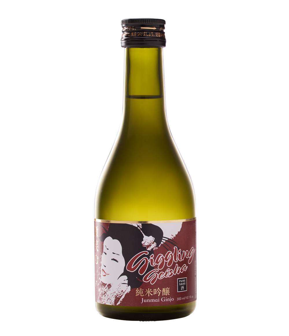 Junmai Ginjo Giggling Geisha Sake (720 ml)