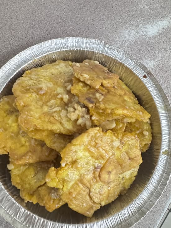 tostones （6）con ajo