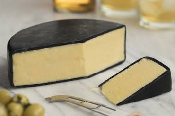 Domestic Parmesan Cheese Wheel, Black Wax (1 Unit per Case)