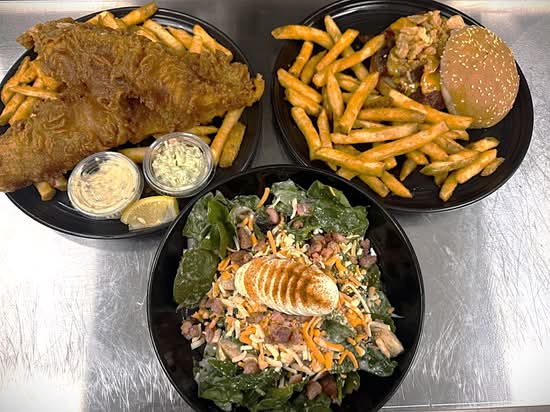 Fry Daddy's (1622 Sackville Dr, 3)