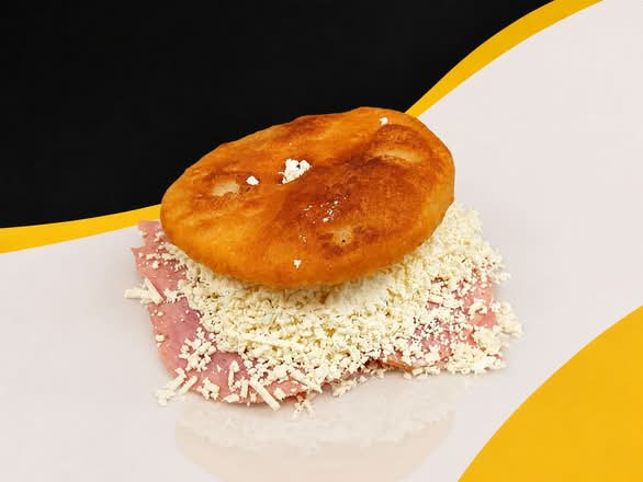 Arepa Jamon Queso